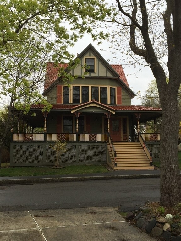 4 Phillips Rd in Nahant, MA - Foto de edificio - Building Photo