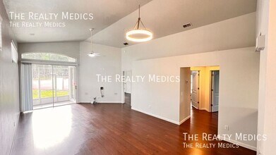 3977 Journey Ct in Casselberry, FL - Building Photo - Building Photo