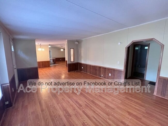 2625 Tingen Rd in Broadway, NC - Building Photo - Building Photo
