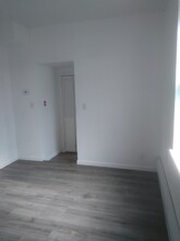 32 Bay Ave, Unit 2 in Keansburg, NJ - Building Photo - Building Photo