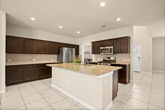 7300 Branrust Dr in Austin, TX - Building Photo - Building Photo