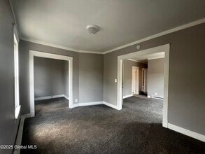 128 Dove St in Albany, NY - Building Photo - Building Photo