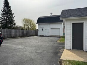 830 Garfield Ave in Batavia, IL - Building Photo - Building Photo