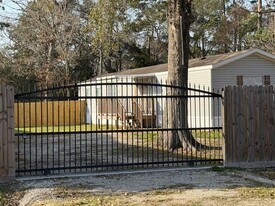 31029 Sweetbriar Ln in Magnolia, TX - Building Photo