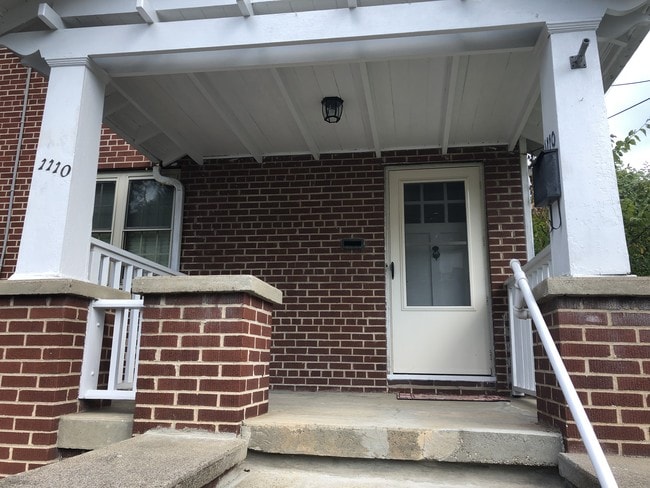 property at 1110 Hickory Rd