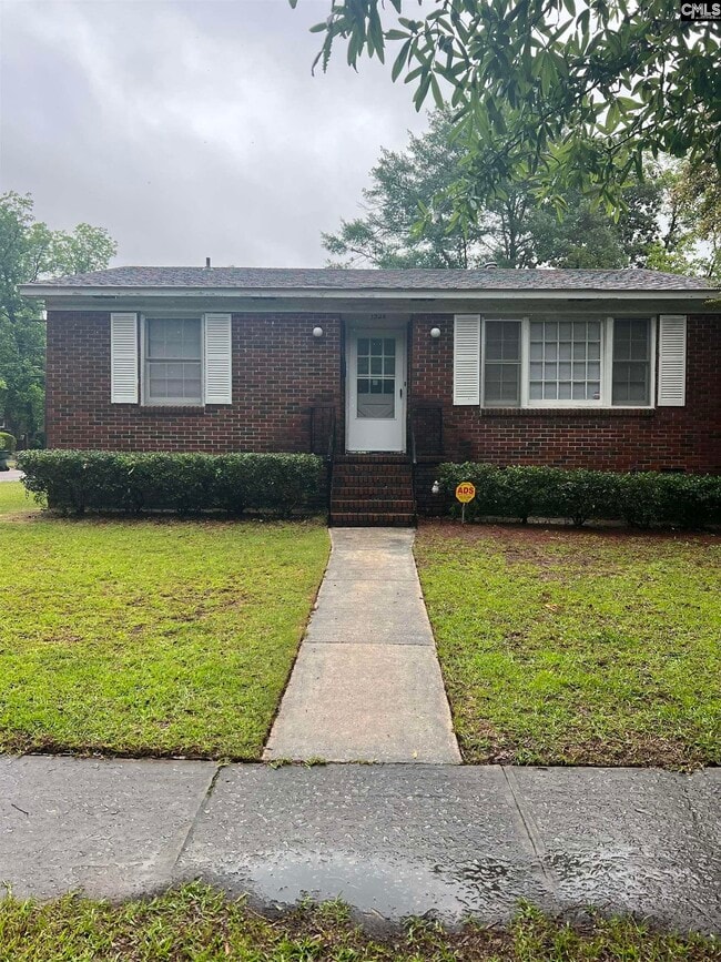 property at 1328 Fairview Dr