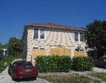 1331 Longwood St in West Palm Beach, FL - Building Photo