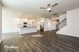 558 Hillpark Ln in Greer, SC - Building Photo - Building Photo