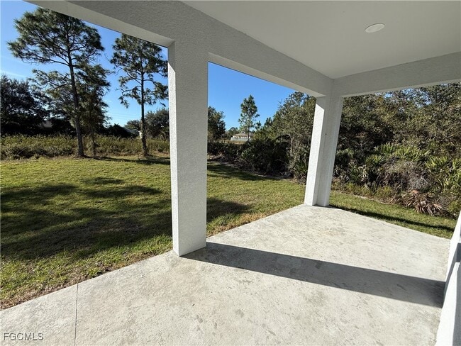 property at 1906 Vesper Ct