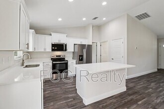 7299 Hemlock Rd in Ocala, FL - Building Photo - Building Photo