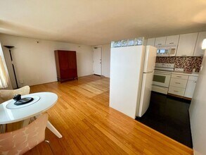 1060 Kamehameha Hwy in Pearl City, HI - Building Photo - Building Photo