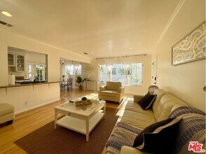 834 Lincoln Blvd in Santa Monica, CA - Building Photo - Building Photo