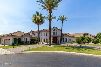 1502 E Treasure Cove Dr in Gilbert, AZ - Building Photo - Building Photo