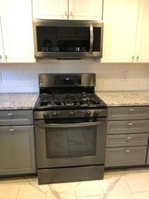 6629 Dalzell Pl in Pittsburgh, PA - Building Photo - Building Photo