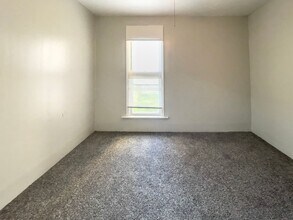 1014 E Adams St in Muncie, IN - Building Photo - Building Photo