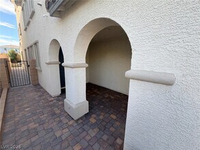 10025 Desert Bighorn Ct in Las Vegas, NV - Building Photo - Building Photo