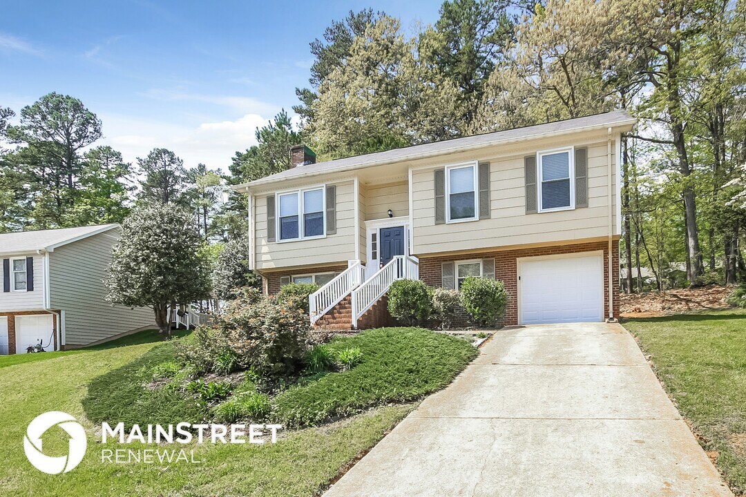 7809 Foxwood Dr in Raleigh, NC - Building Photo