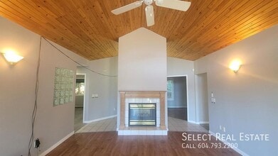 7341 Marble Hill Rd in Chilliwack, BC - Building Photo - Building Photo