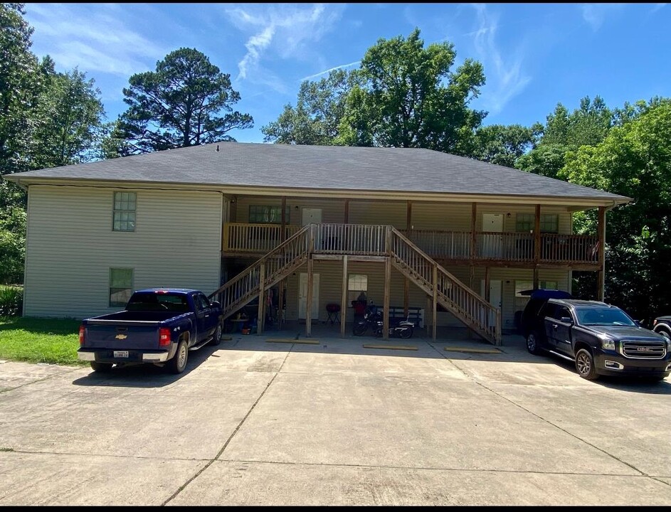 320 Elmo St in Malvern, AR - Building Photo