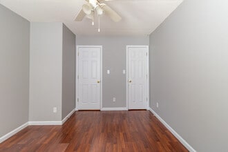 913 Hazelbrook Way in Knoxville, TN - Building Photo - Building Photo