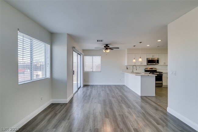 property at 8006 S Counterpoint Ln