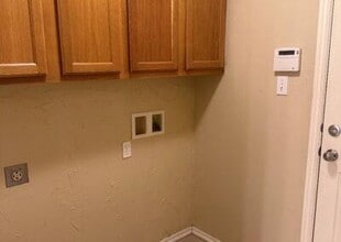 2521 W Oklahoma Ave in Guthrie, OK - Building Photo - Building Photo