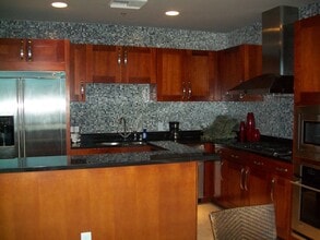 4525 Dean Martin Dr, Unit 1207 in Las Vegas, NV - Building Photo - Building Photo