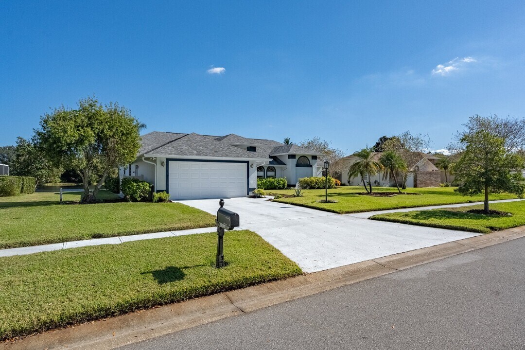 3525 Chancellorsville Ave in Melbourne, FL - Building Photo