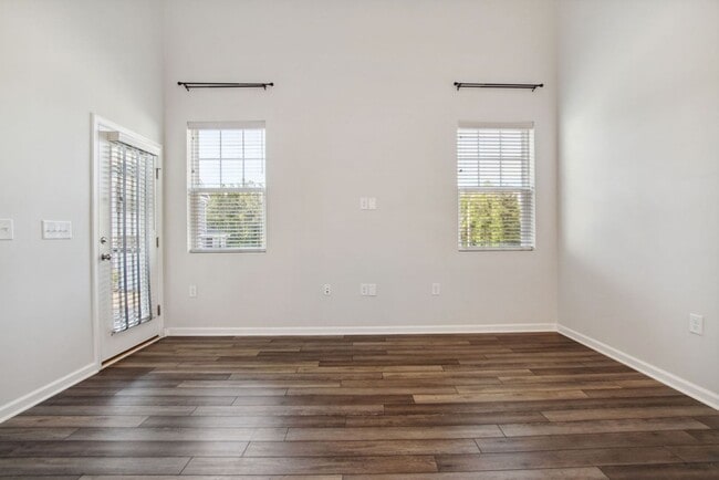 102 Bedivere Ln in Durham, NC - Building Photo - Building Photo