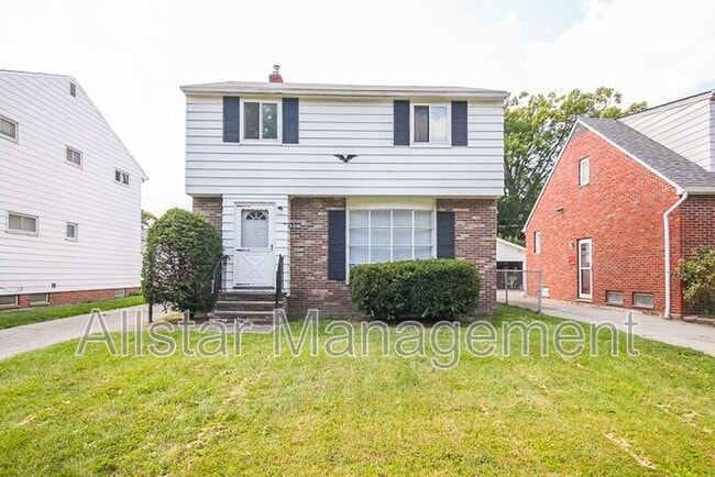 property at 404 E 215th St