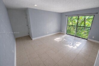 5332 NE 6th Ave in Fort Lauderdale, FL - Building Photo - Building Photo
