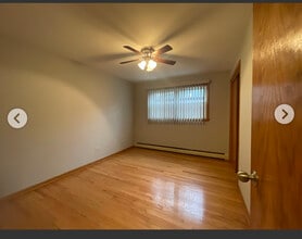 5504 W 63rd Pl in Chicago, IL - Building Photo - Building Photo