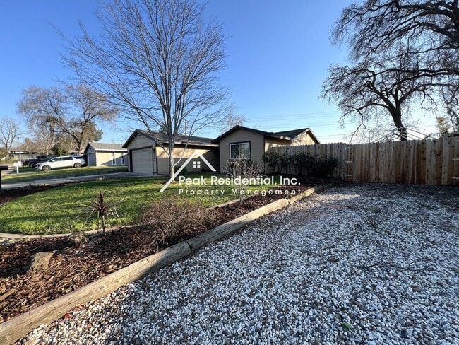 7800 Tabare Ct in Citrus Heights, CA - Building Photo - Building Photo