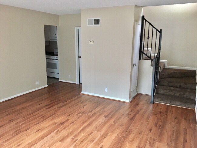 2045 Sierra Rd in Concord, CA - Building Photo - Building Photo