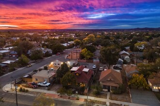 705 12th St NW in Albuquerque, NM - Building Photo - Building Photo