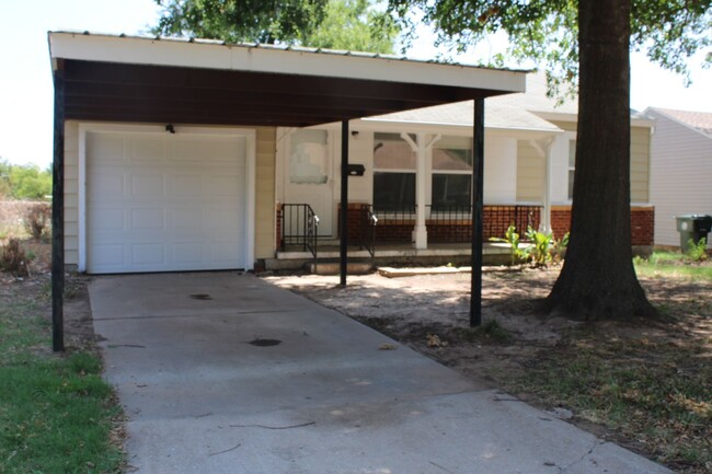 property at 1804 N Key Blvd