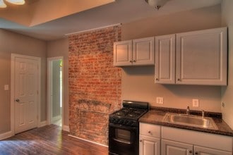 430 Delaware in Buffalo, NY - Foto de edificio - Interior Photo