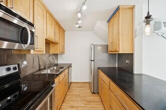 4320 Cole Ave in Dallas, TX - Building Photo - Building Photo