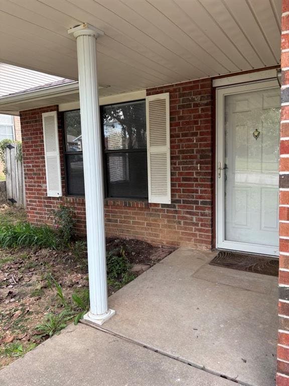 property at 6672 S Julian Ave