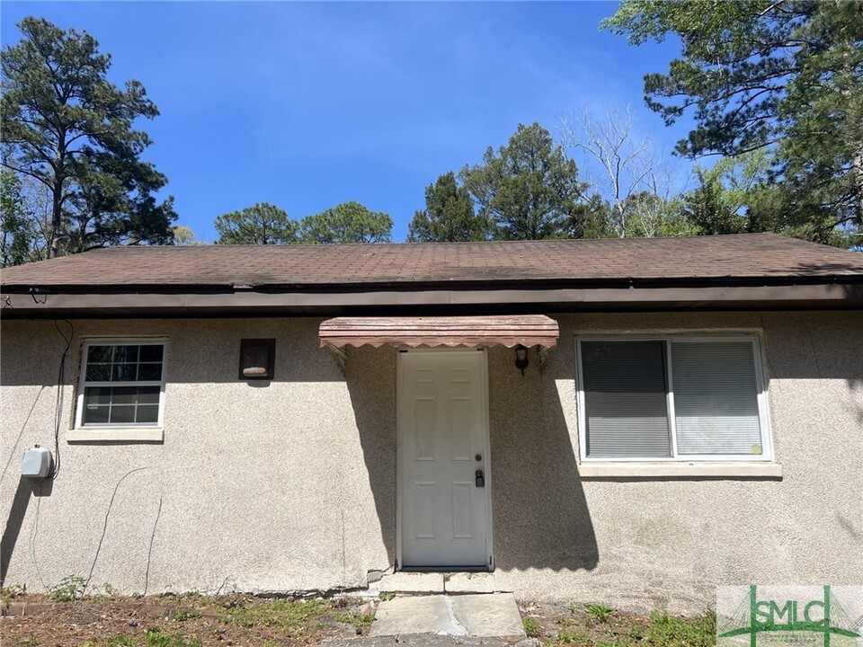 601 Tibet Ave in Savannah, GA - Building Photo