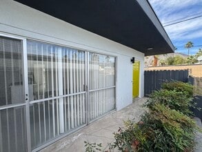 46075 Ocotillo Dr in Palm Desert, CA - Foto de edificio - Building Photo