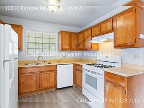 12311 Patron Dr in Austin, TX - Foto de edificio - Building Photo
