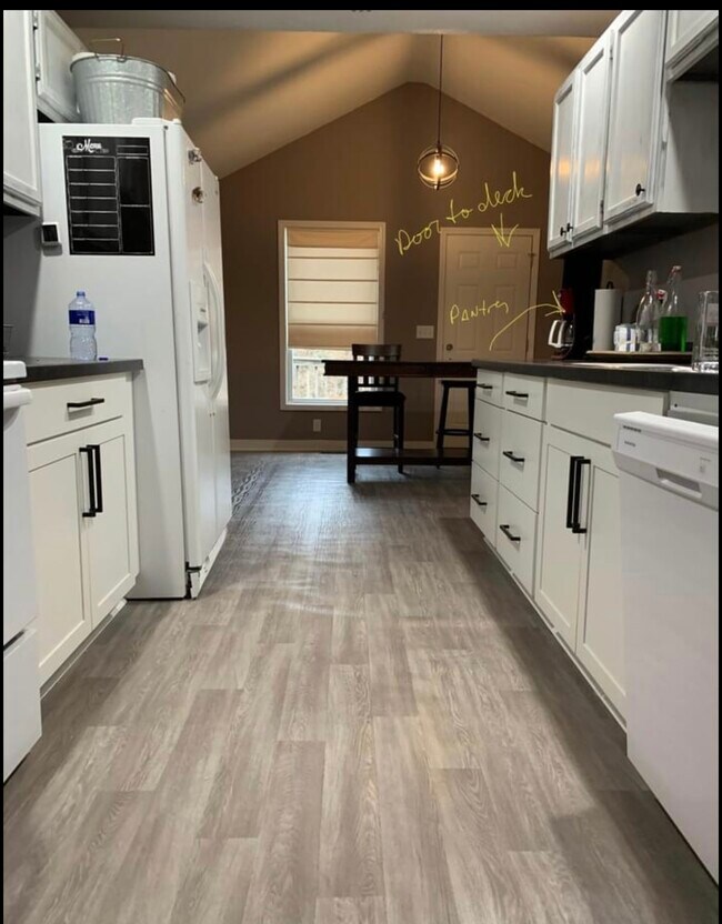 200 Hazel Ct Rentals in Holt, MO