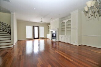 707 Welch St in Houston, TX - Building Photo - Building Photo