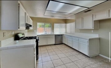 13131 Pawnee Dr in Moreno Valley, CA - Building Photo - Building Photo