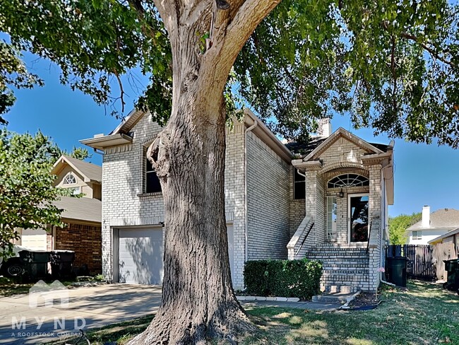 6925 Sugar Maple Creek