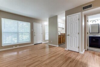 5508 Tremont St in Dallas, TX - Building Photo - Building Photo