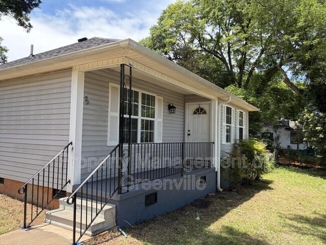 property at 29 4th St