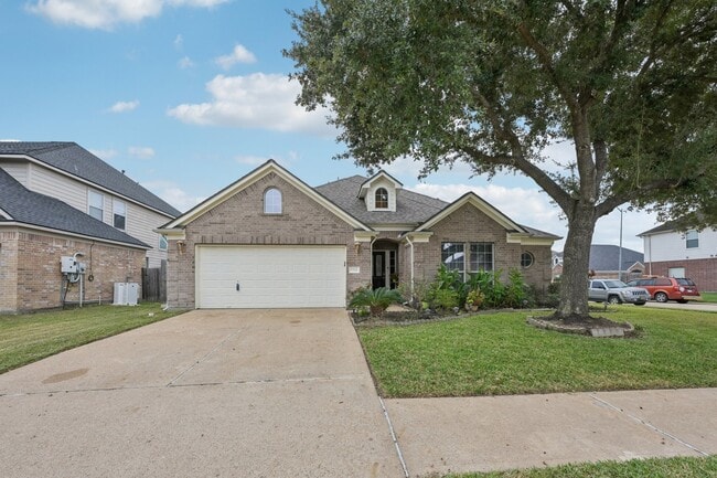 property at 15114 Magnoliabough Pl