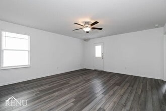 14017 Brandy Gilley Ln in Elgin, TX - Building Photo - Building Photo